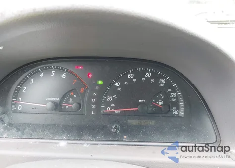 2002 Toyota Camry Le/Xle/Se z USA, uszkodzony, nr VIN 4T1BE32K32U592740